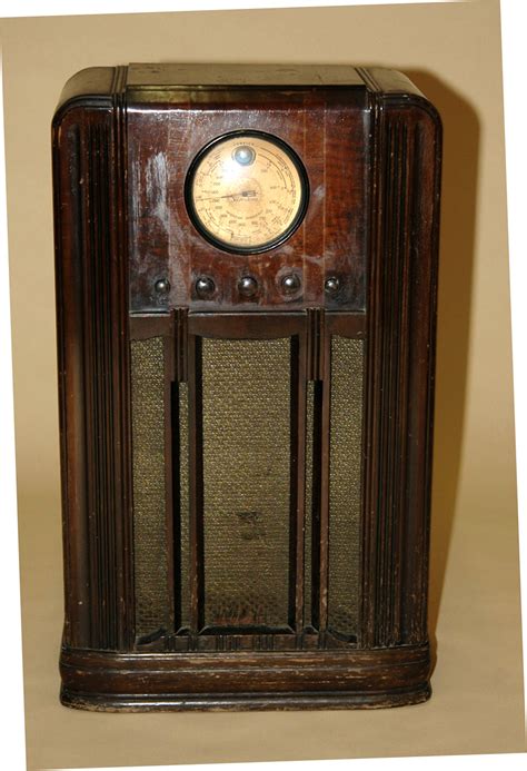 Silvertone American Broadcast Antique Radio Instappraisal