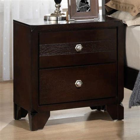 The faria bedroom set is so beautiful, with good quality and the lights on the head board is with style which made it this bedroom set features pieces made of 100% solid pine wood from southern brazil that can last for years. Crown Mark B6850 Tamblin Brown Solid Wood King Storage ...