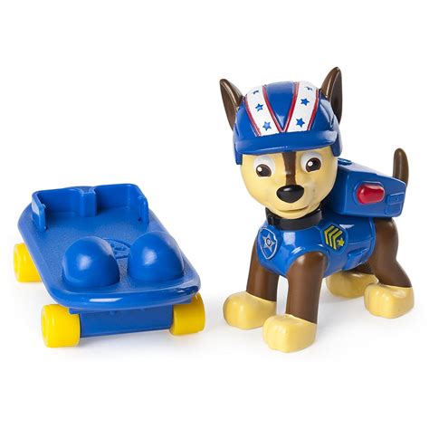 Nickelodeon Paw Patrol Skateboard Chase Action Pack Pup