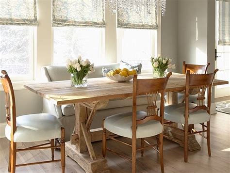 The charm of this lakeside cottage kitchen lies in its attention to detail. Decorating with a Country Cottage Theme