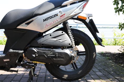 Daha öncede kymco agility kulla. Test testy 125 Kymco Agility City 125 - pracownik idealny ...
