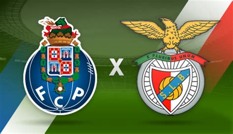 O porto, logo aos três minutos, ficou. Porto make extremely bizarre claim towards rivals Benfica over title win
