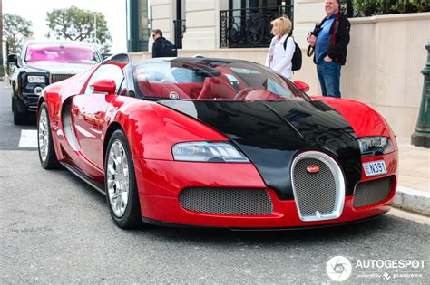 A year later, the grand sport vitesse made a powerful statement that once again demonstrated bugatti's supremacy: Bugatti Veyron 16.4 Grand Sport - 26 April 2019 - Autogespot