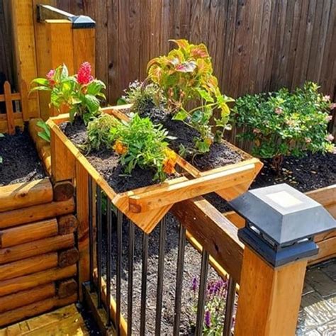 32 Ingenious Diy Built In Planters For Small Space Gardens Deck