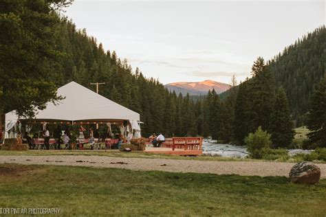 320 Guest Ranch Gateway Montana Wedding Venue