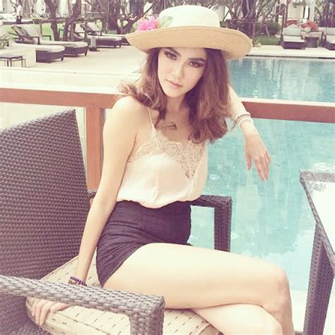 @bitoeyrsiam @lydiasarunrat @gybzygirlyberry @toeyjarinporn @sananthachat @apinnya @gggubbib36 1. กิ๊บซี่ วนิดา ลั่น แต่งตัวโป๊ไม่เดือดร้อนใคร ไม่ชอบก็ไม่ต้องดู