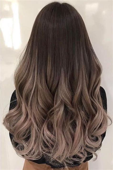 Model rambut perempuan terbaru 2019. 25+ Gaya Terbaru Model Dan Warna Rambut 2019