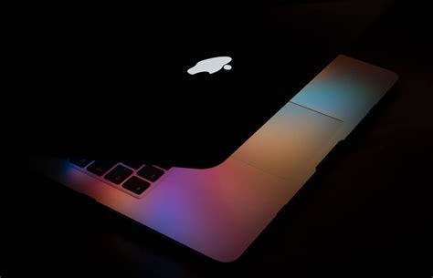 Il Logo Apple Illuminato Potrebbe Tornare Sul Macbook