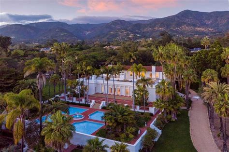 Take a tour of the $40 million ‘Scarface’ mansion, El Fureidis | lovemoney.com
