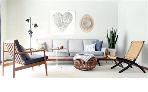 Перевод слова furniture, американское и британское произношение, транскрипция, словосочетания, примеры использования. Top DIY Inspired Modern Furnitures