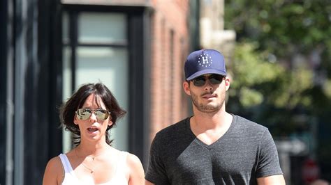Jennifer love hewitt, who shares two children with her husband brian hallisay, called her pregnancy a pleasant, beautiful, surprising gift as they prepare to become parents to a third little. Jennifer Love Hewitt Gives Birth to Baby Girl—Plus, She ...
