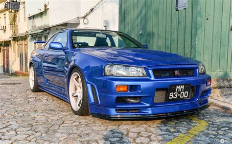 Nissan Skyline R34 GT-R V-Spec II - 7 October 2017 - Autogespot