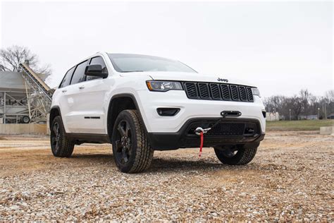 2 Inch Lifted 2018 Jeep Grand Cherokee Rough Country