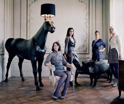 The animals were one of front's first designs for dutch brand. Lampa w kształcie konia Moooi / Horse lamp Moooi - blog o wnętrzach design - jak urządzić ...