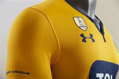 A tag with the club's founding year and the lettering 130 years can be found on the back of the neck, while the phrase passion of the country is on the. Rosário Central 2019 Under Armour Away Kit | 18/19 Kits ...
