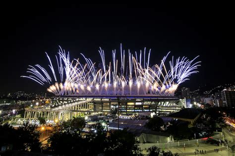 Los juegos olímpicos, también denominados olimpiadas o jj.oo, es un evento multideportivo en la ceremonia de inauguración de los juegos olímpicos sirve para mostrar al mundo el poderío de. Las mejores fotos de la inauguración de los Juegos ...