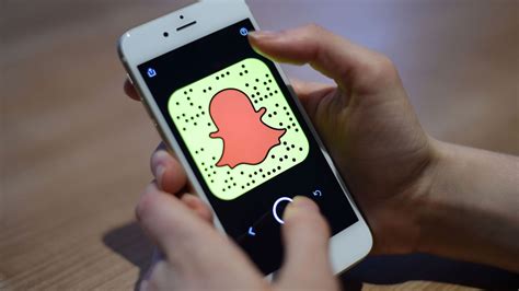 Snapchats Rating Drop Post Ceos Controversial Statement “poor India