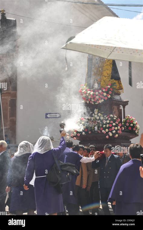 Fiesta De La Virgen Del Rosario Cusco Perú Fotografía De Stock Alamy