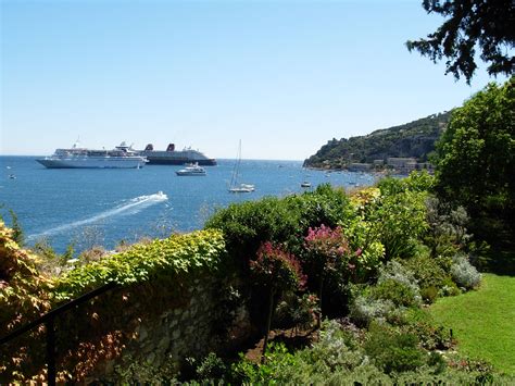 However, there are so many stunning villages depending on your village of choice, there are several airports close to provence. Ville Franche - Côte d´Azur | Places to visit, Places ...