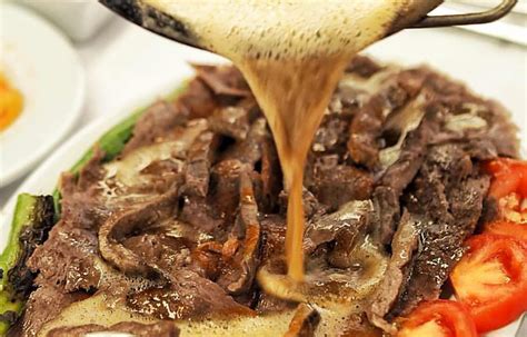 Whether you are a foodie searching for your next to go restaurant or simply missed eating iskender kebab. İskender Kebap In Kebapçı İskender Teyyare | TasteAtlas ...