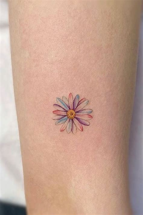 Fabulous Daisy Tattoo Ideas And Designs Daisy Tattoo Daisy