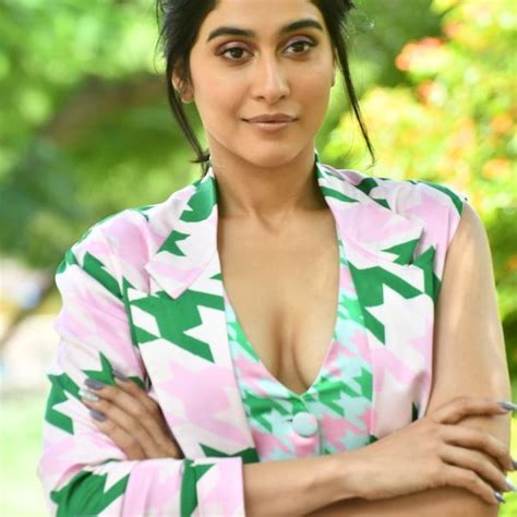 Regina Cassandra Hot Stills At Evaru Press Meet South Indian Actress