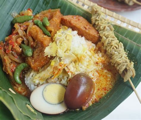 Check spelling or type a new query. Diah Didi's Kitchen: Nasi Ayam Khas Semarang