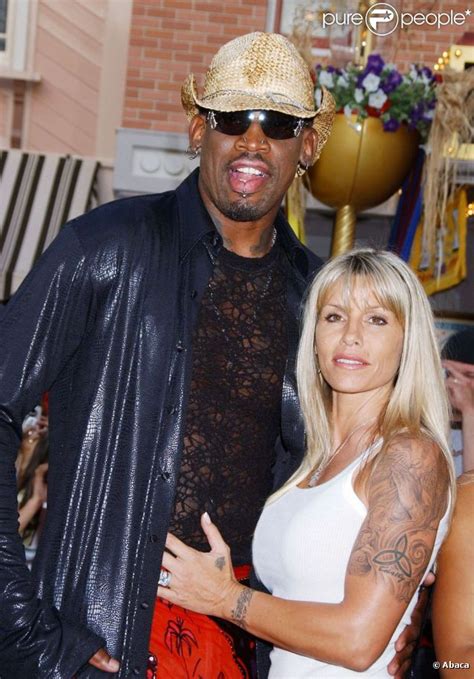 They couple met back in 1999. Annie Bakes - Inside The Life Of Dennis Rodman's Ex Wife ...