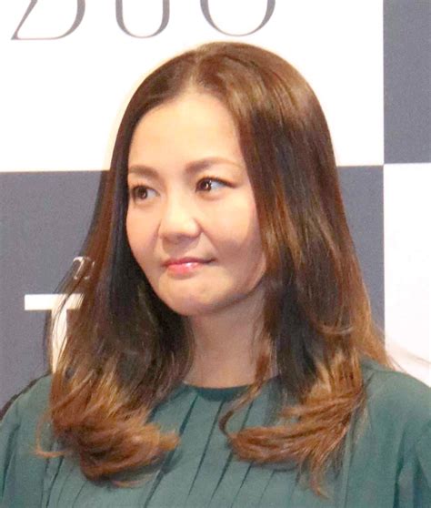 Mar 28, 2021 · 華原朋美の現在が衝撃的すぎると話題に この投稿をinstagramで見る 華原朋美(@tomomi.kahala0908)がシェアした投稿 小室哲哉さんプロデュースで歌手. 華原朋美、尾木プロと契約解除 SNSめぐり意見の食い違い ...