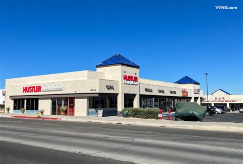 HUSTLER Hollywood opens new store on Bear Valley Road in Victorville