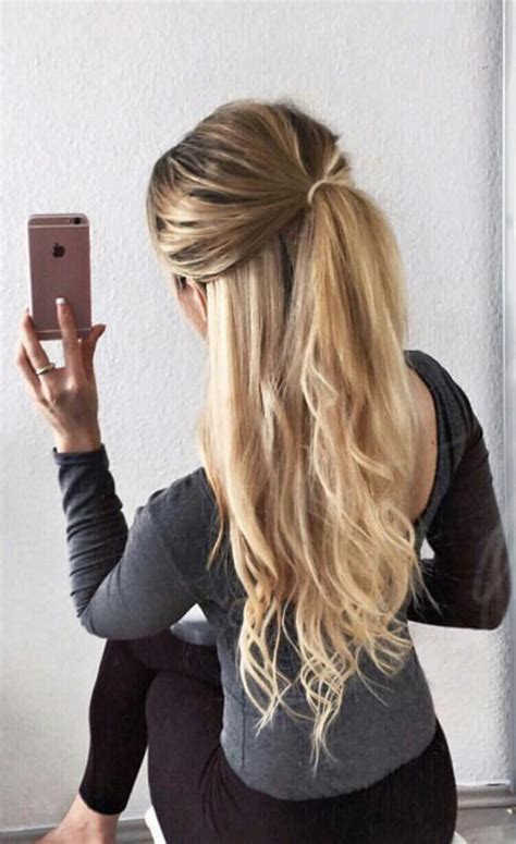 The ash blonde (60) bambina 20, 160g is a buttery blonde shade with the lightest of cool undertones throughout the set. Clip-In Hair Extensions Ash Blonde (Color 60, 160 Grams ...