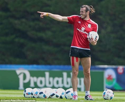 Gareth Bale Shows Off Leg Muscles As Wales Warm Up For Euro 2016 Opener