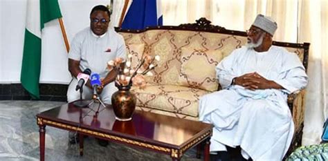 Ayade Hosts Ex Head Of State Gen Abubakar In Calabar Punch Newspapers