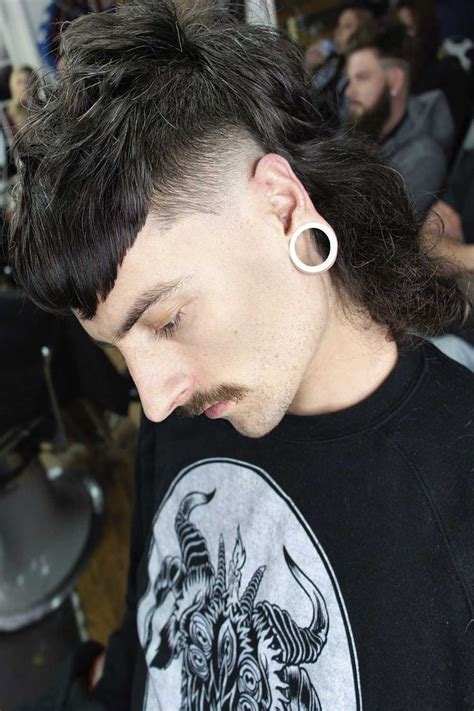 A Mullet Haircut Has Made A Huge Comeback Recently It Has Set Off Many Modern Male Haircuts In