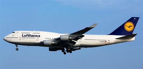 Boeing 747 Jumbo Piloten Von Lufthansa Sollen Für Cargolux Fliegen