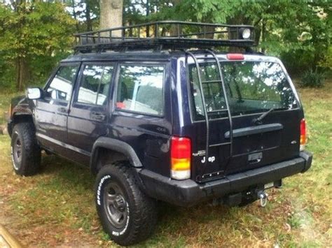 love the ladder!! | Jeep cherokee xj, Jeep cherokee roof ...