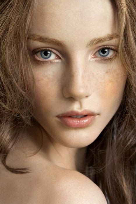 Top 7 Makeup Tips For Women With Pale Skin Styles Weekly