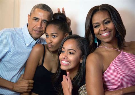 All About Barack And Michelle Obama S Daughters Malia And Sasha Obama