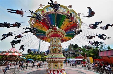 Di genting highland tidak ada hostel untuk para backpacker. Fun at Genting Highlands Theme park. | No energy, no fun ...