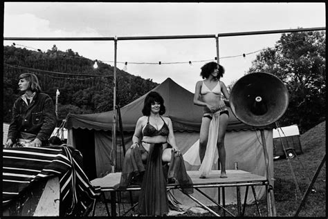 Carnival Strippers Susan Meiselas Magnum Photos
