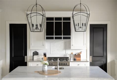 Color club or sale price: Island Lanterns - Transitional - kitchen - Benjamin Moore ...