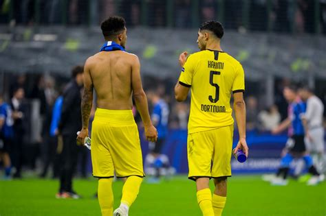 Jadon sancho naciska na swojego agenta, aby tego lata zapewnił mu transfer po tym, jak przeprowadzka do manchesteru united w zeszłym roku nie doszła. Borussia Dortmund: Fall Jadon Sancho: BVB rechnet nicht ...