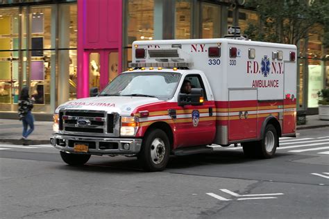 Fdny Ambulance 330 Fdny Fire Department New York 330 Ambul Flickr