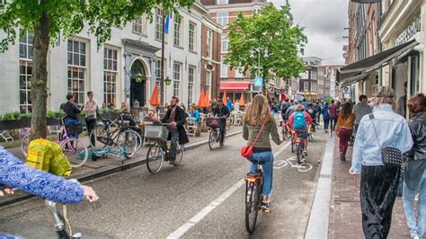Amsterdam Bicycle Tours