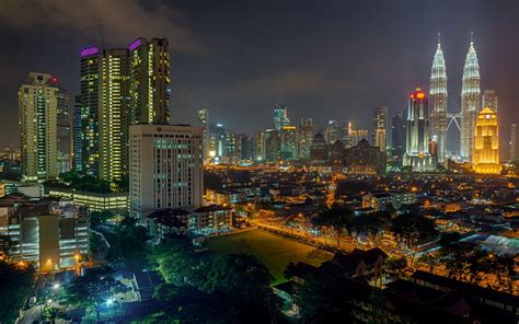 Kuala Lumpur At Night Night View Of Kuala Lumpur Skyline Malaysia