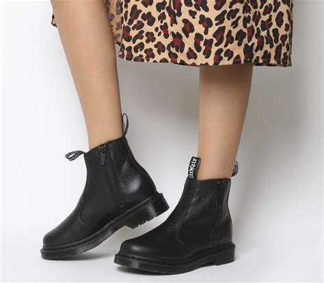 Chelsea Boots Doc Martens Outfit How To Style Dr Martens Boots