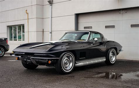 1967 Corvette Black