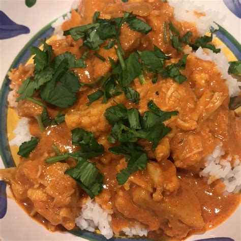 These easy healthy chicken recipes will help you get dinner on the table fast. Slow Cooker Butter Chicken