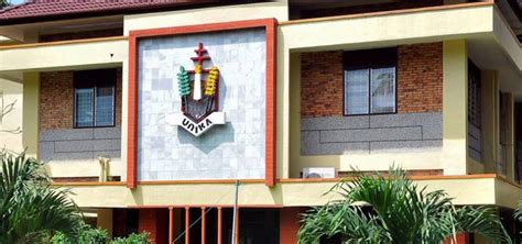 Dalam serangkaian pekan suci ditandai dengan perayaan minggu palma, sebelum paskah. Pendaftaran Mahasiswa Baru Universitas Katolik Santo ...