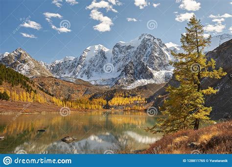 Altai Mountains Russia Siberia Stock Image Image Of Clouds River